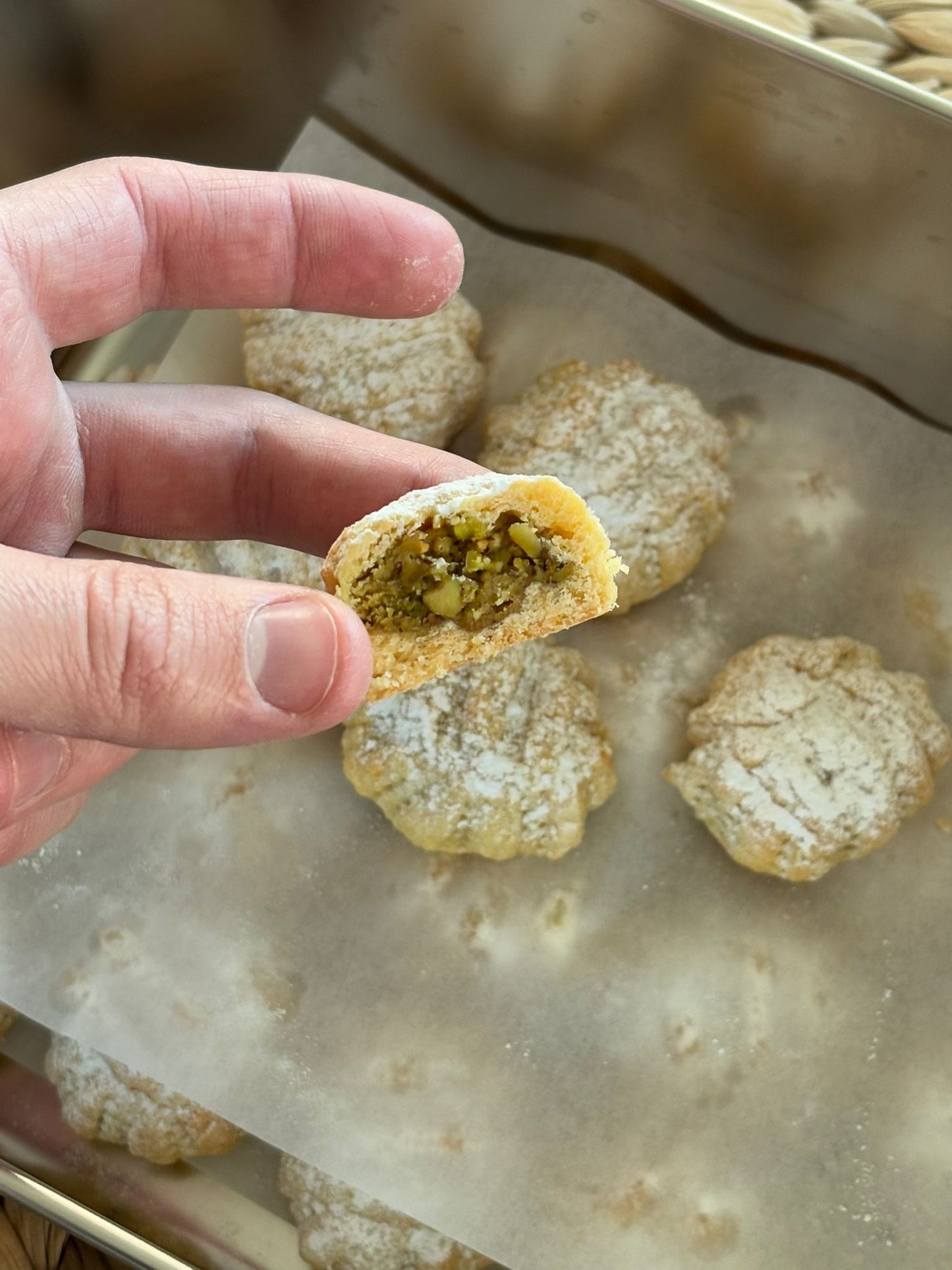 Marzipan & Pistachios Ma'amul 10PCS