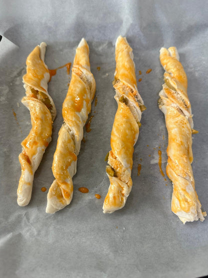 8PCS Ready To Bake Cheese Twists with Green Olives