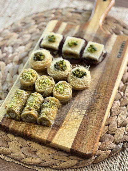 Assorted Baklava 12PCS